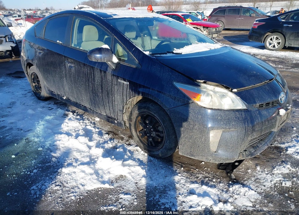 2015 TOYOTA PRIUS TWO VIN: JTDKN3DU7F0446390