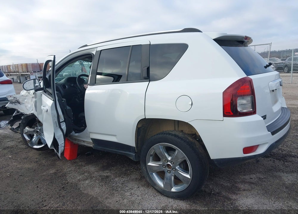 2014 JEEP COMPASS LATITUDE VIN: 1C4NJCEA3ED648020