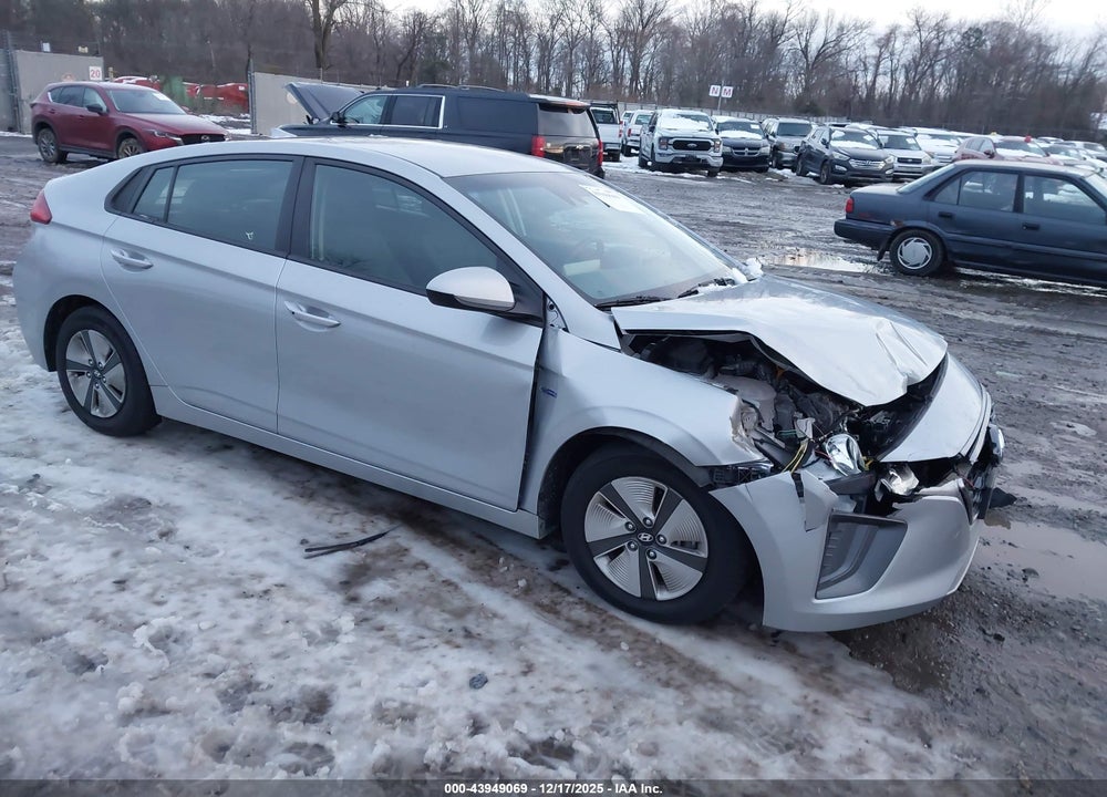 2020 HYUNDAI IONIQ HYBRID BLUE VIN: KMHC65LCXLU240227