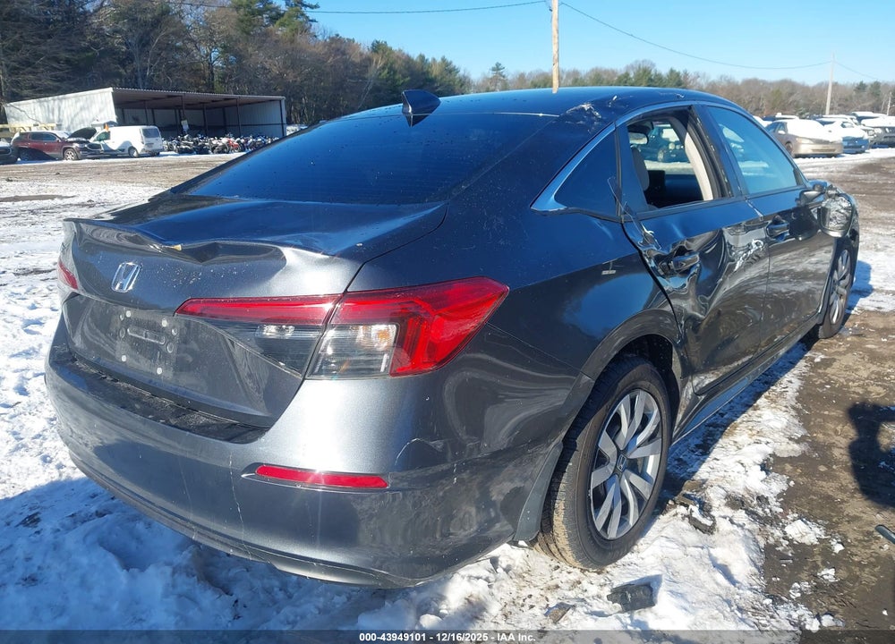 2022 HONDA CIVIC LX VIN: 2HGFE2F22NH520592