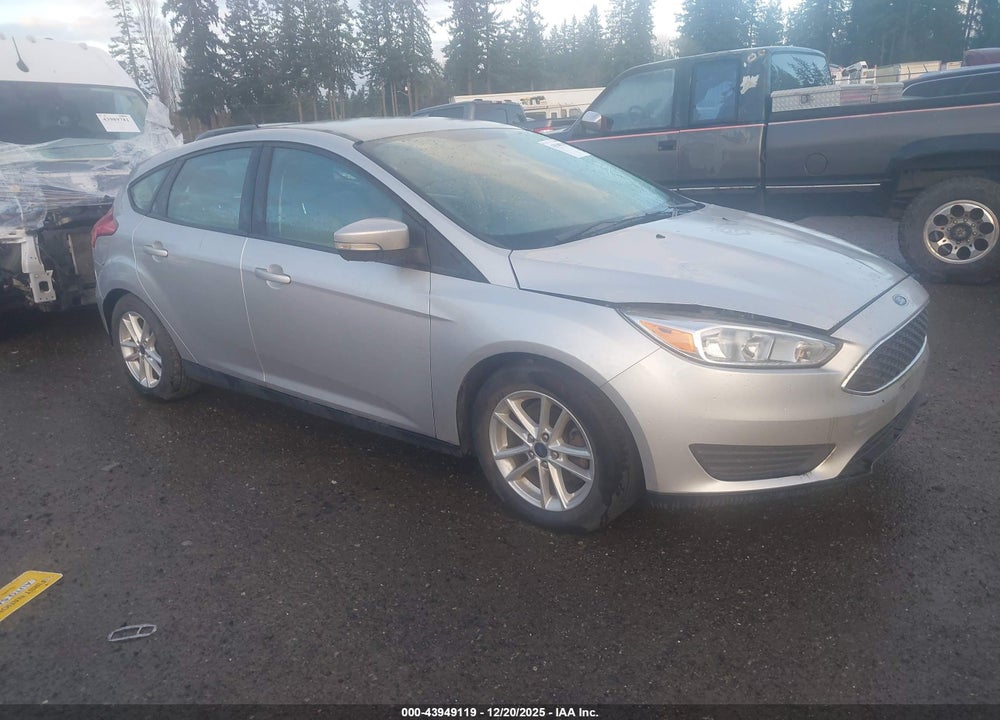 2016 FORD FOCUS SE VIN: 1FADP3K23GL363615