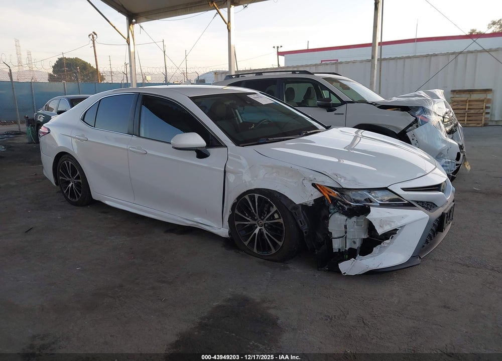 2020 TOYOTA CAMRY SE VIN: 4T1G11AK8LU984153