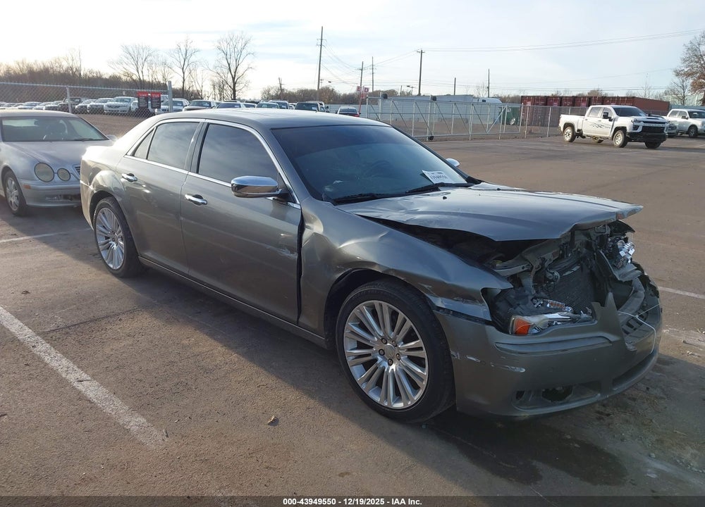 2011 CHRYSLER 300C VIN: 2C3CA6CT8BH522039