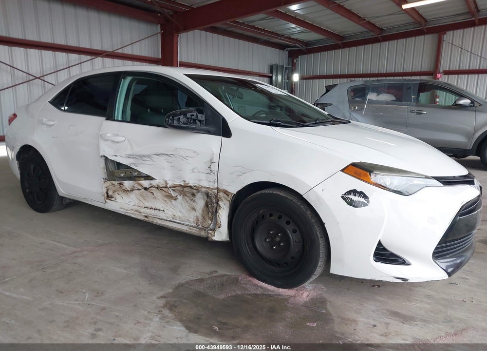 2017 TOYOTA COROLLA LE VIN: 5YFBURHE6HP570684