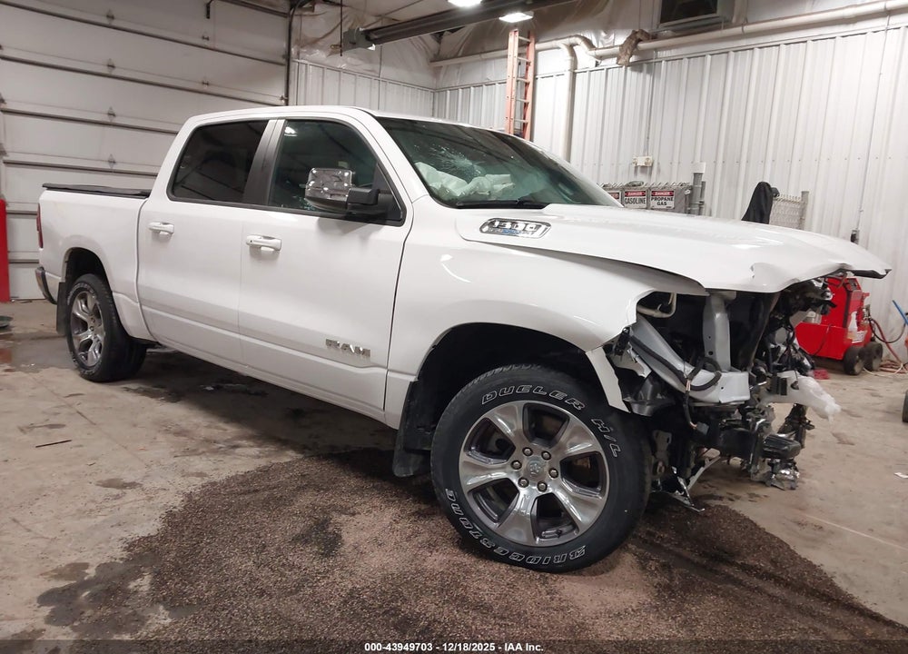 2023 RAM 1500 LAIE  4X4 5'7 BOX VIN: 1C6SRFJT8PN597168
