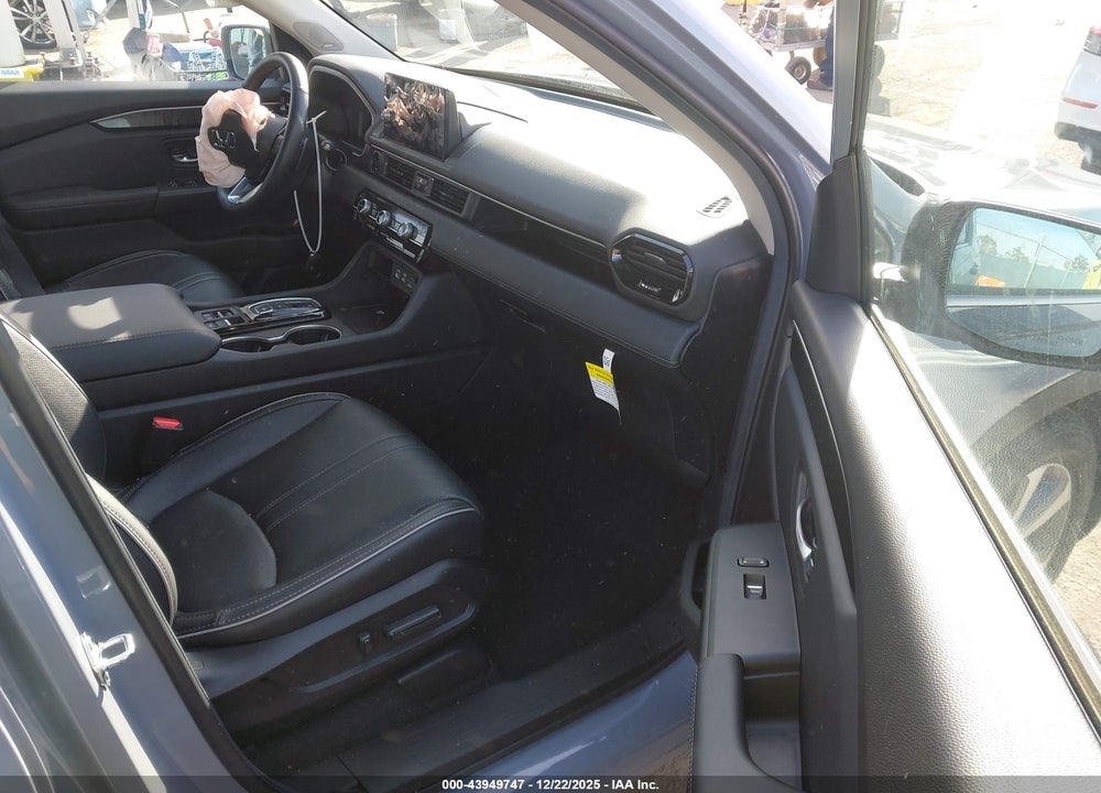 2025 HONDA PILOT ELITE VIN: 5FNYG1H88SB139862