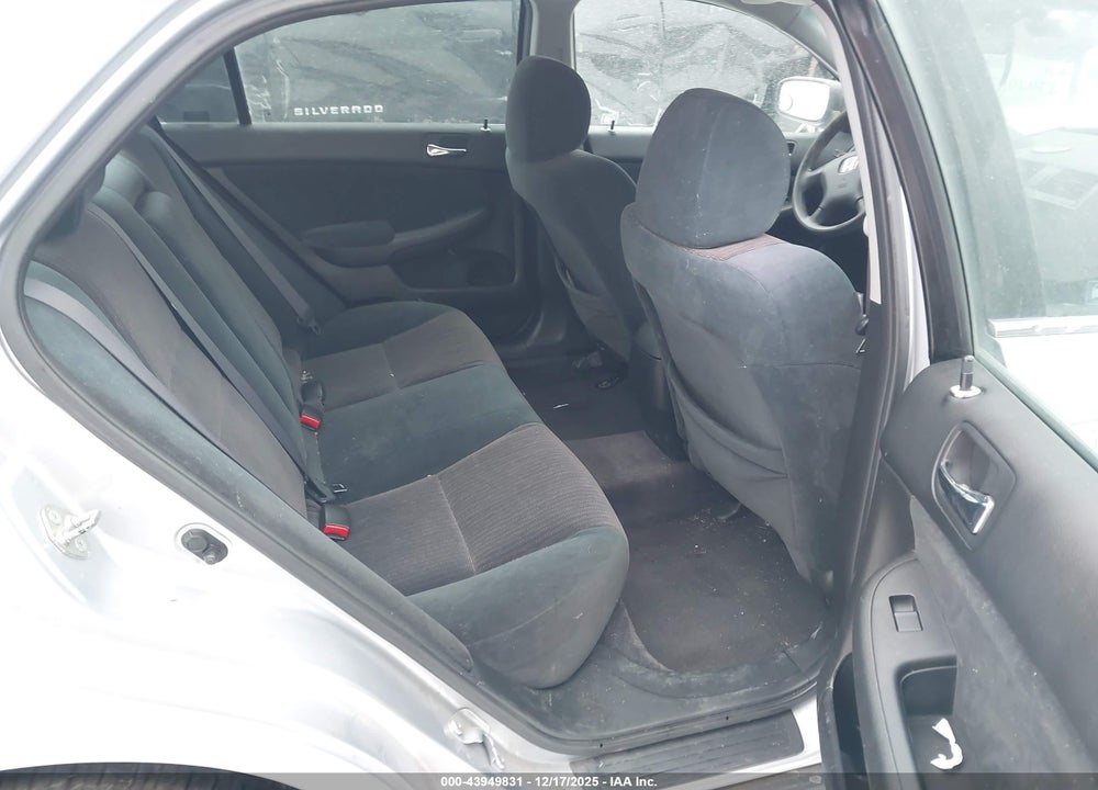 2003 HONDA ACCORD 2.4 LX VIN: 1HGCM56483A071360