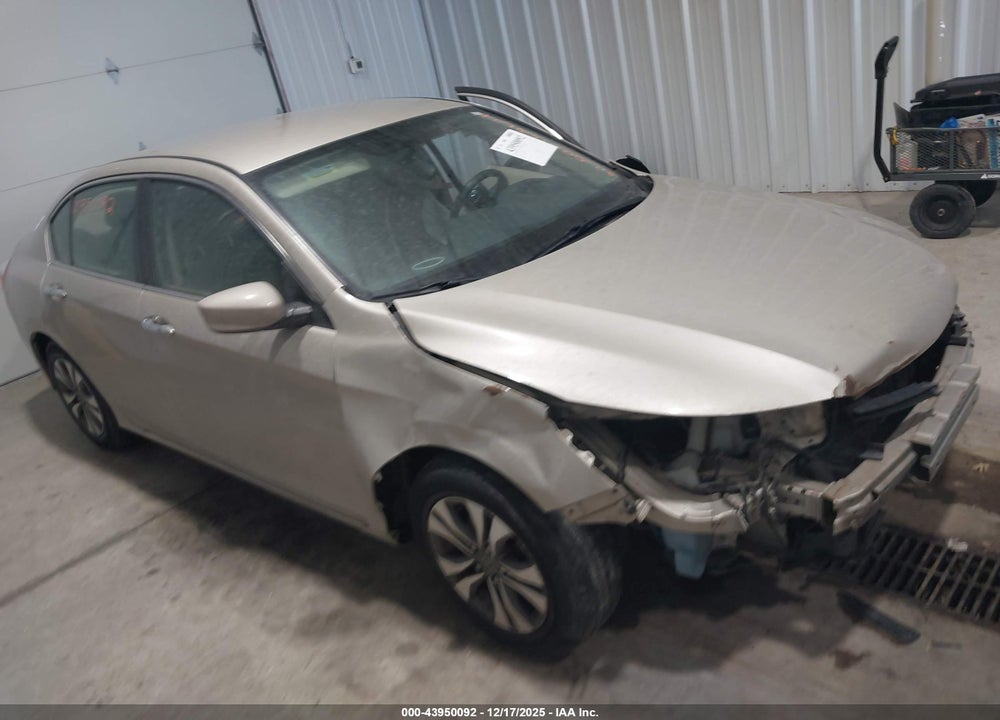 2013 HONDA ACCORD LX VIN: 1HGCR2F38DA144638
