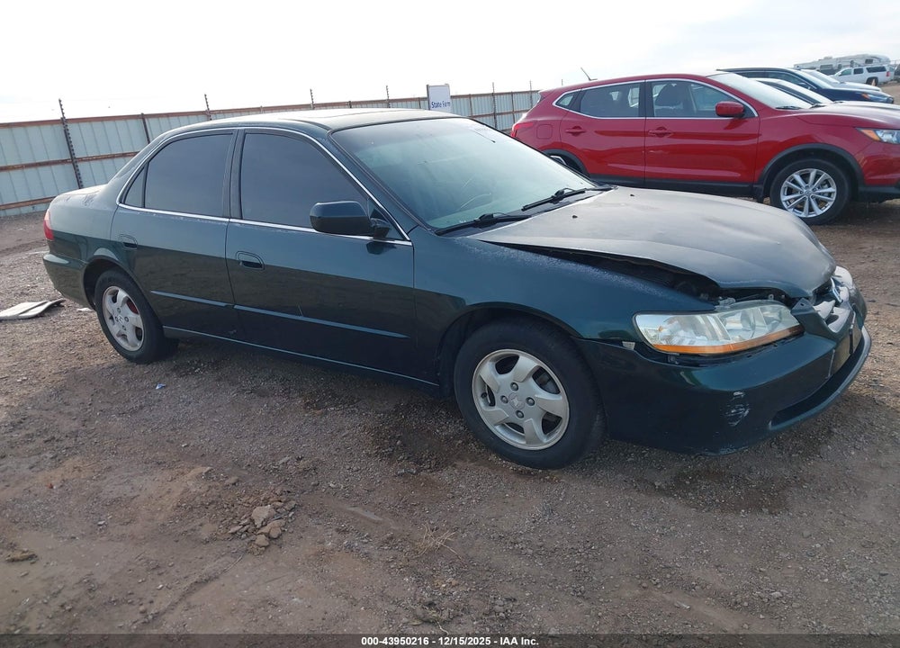 1999 HONDA ACCORD EX VIN: 1HGCG5651XA081542