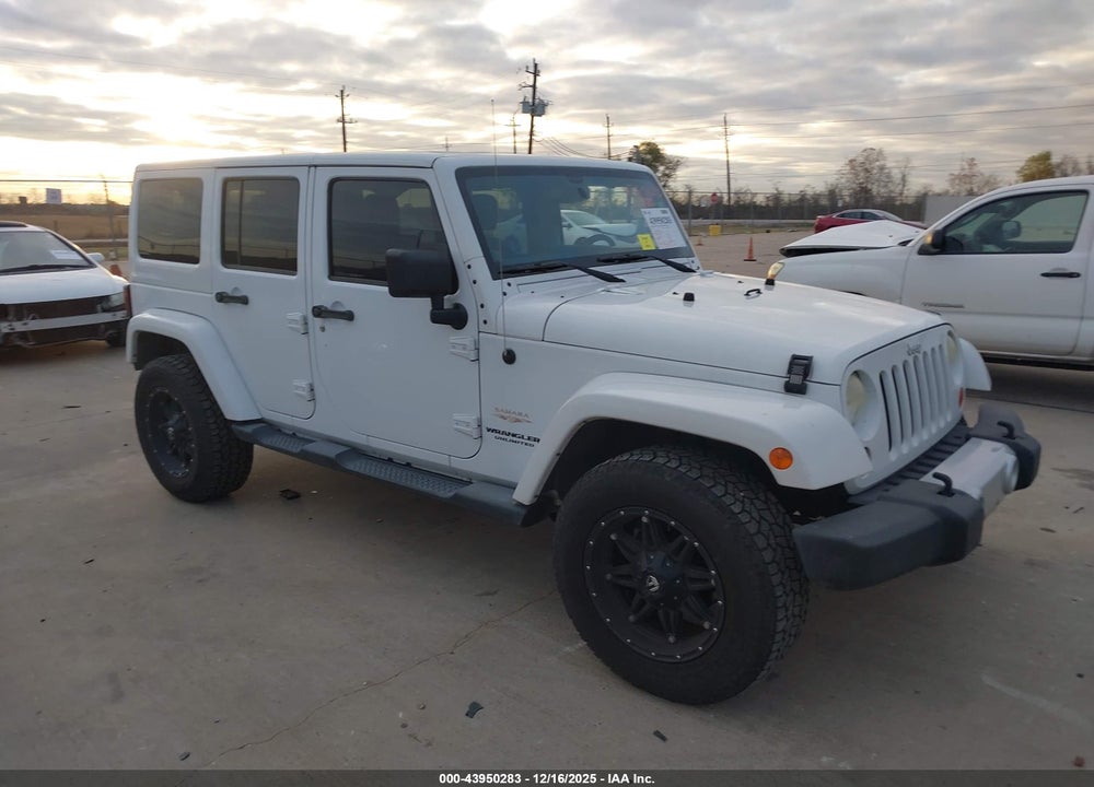 2013 JEEP WRANGLER UNLIMITED SAHARA VIN: 1C4BJWEG6DL677704