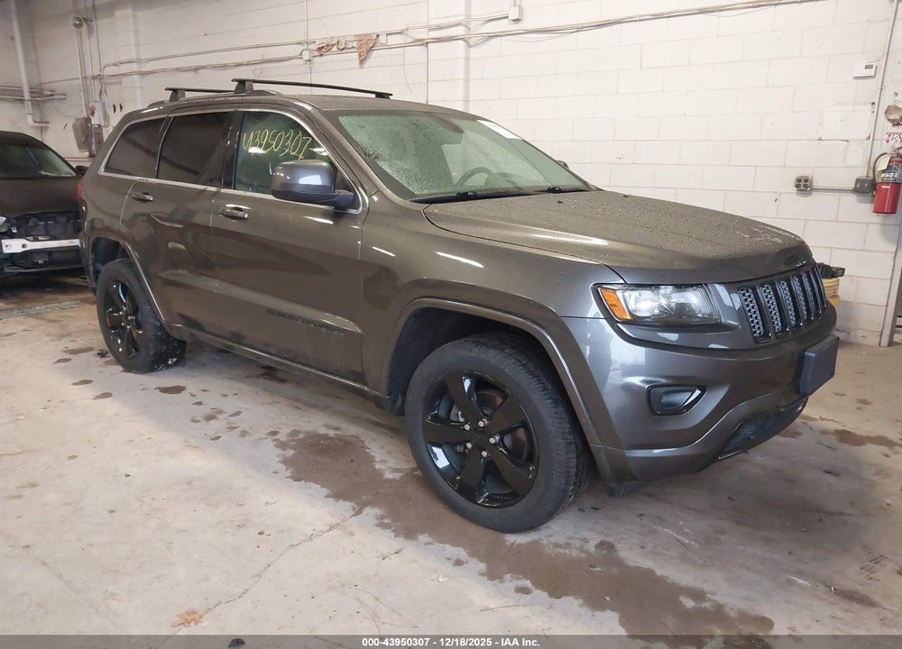 2015 JEEP GRAND CHEROKEE ALTITUDE VIN: 1C4RJFAG0FC852519