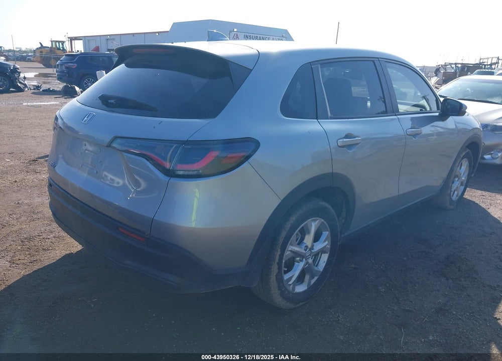 2025 HONDA HR-V 2WD LX VIN: 3CZRZ1H39SM737886