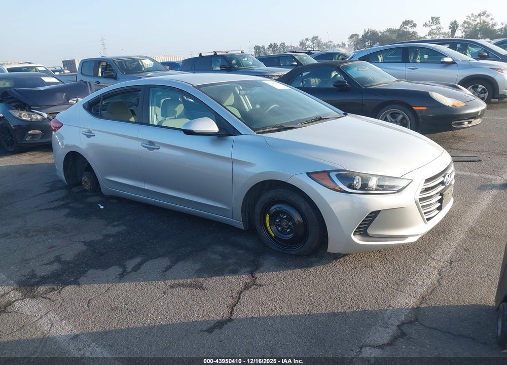 2017 HYUNDAI ELANTRA SE VIN: 5NPD84LF5HH082887