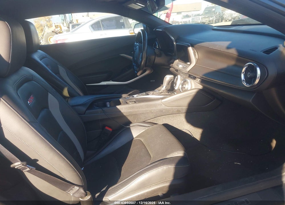 2019 CHEVROLET CAMARO 2SS VIN: 1G1FH1R74K0150021
