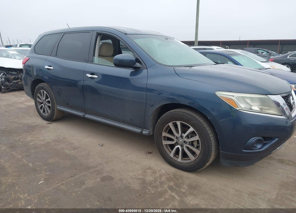 2014 NISSAN PATHFINDER S VIN: 5N1AR2MM1EC623373