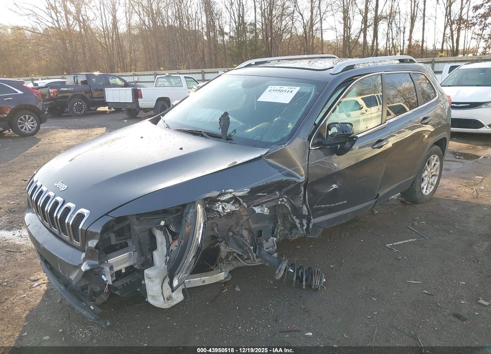 2015 JEEP CHEROKEE LATITUDE VIN: 1C4PJLCB8FW548196