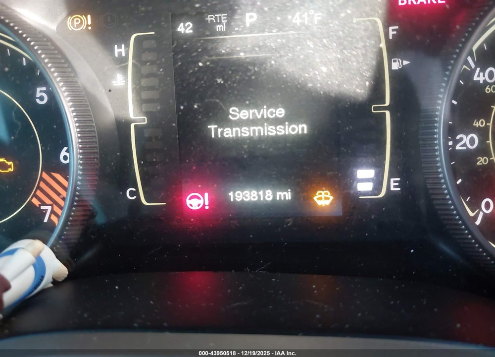 2015 JEEP CHEROKEE LATITUDE VIN: 1C4PJLCB8FW548196