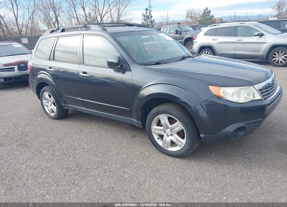 2010 SUBARU FORESTER 2.5X PREMIUM VIN: JF2SH6CC7AH701052