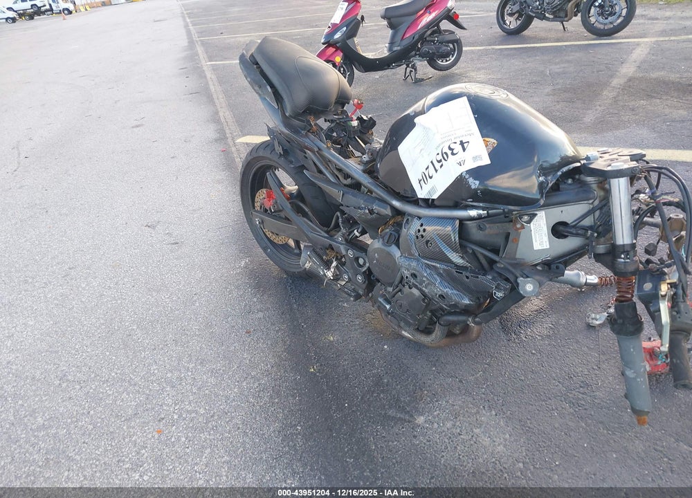 2009 YAMAHA FZ6 R VIN: JYARJ18E49A002458