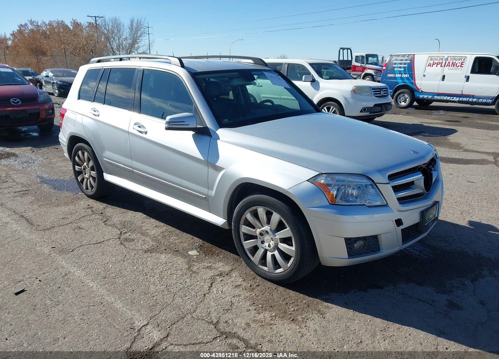 2010 MERCEDES-BENZ GLK 350 4MATIC VIN: WDCGG8HB8AF318357