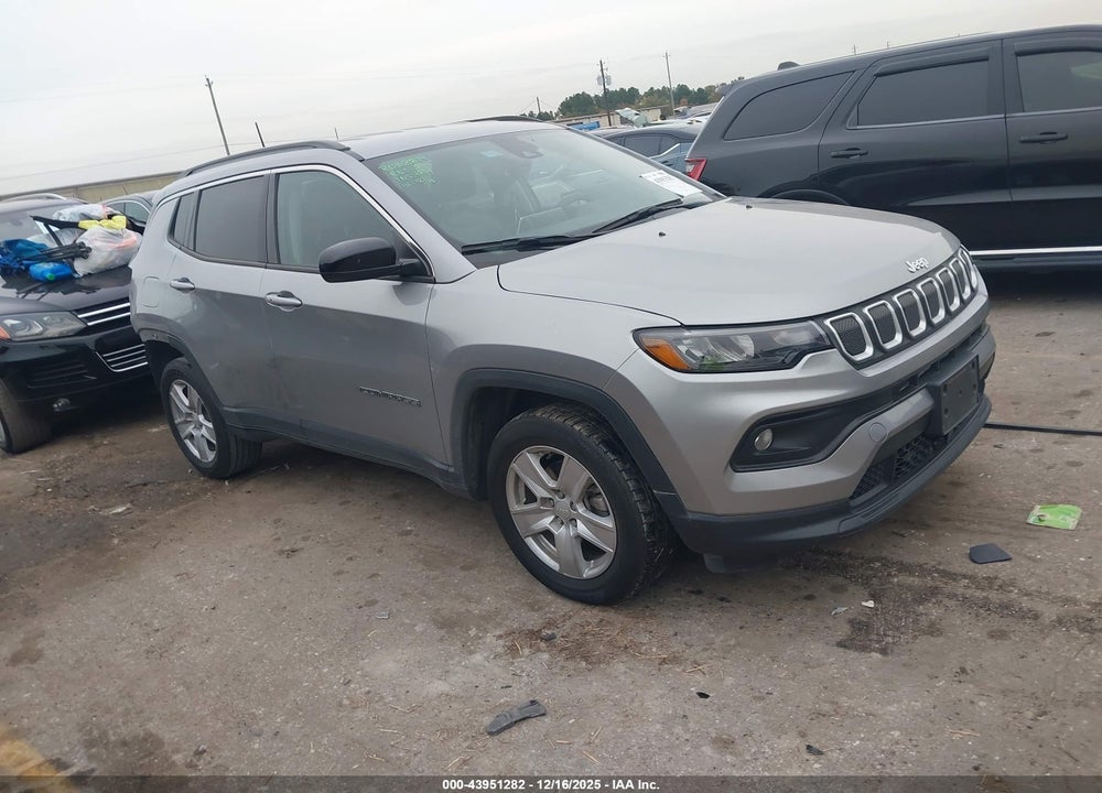 2022 JEEP COMPASS LATITUDE 4X4 VIN: 3C4NJDBB9NT136484