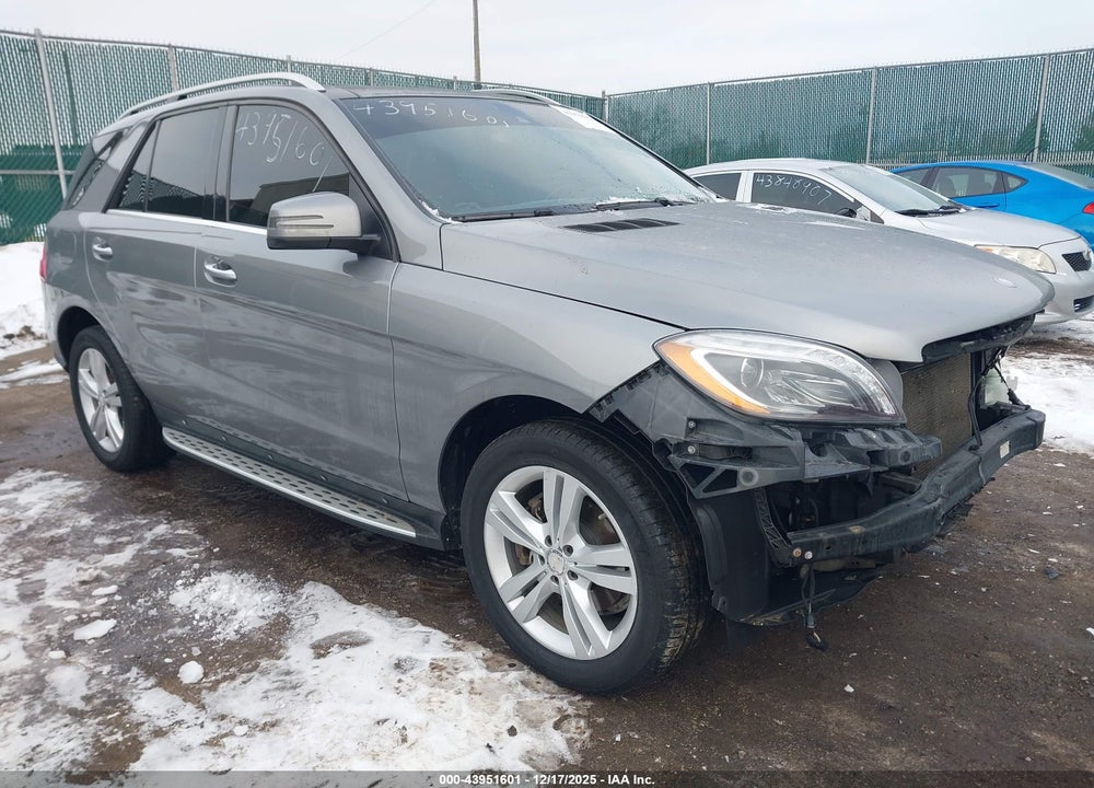2015 MERCEDES-BENZ ML 350 4MATIC VIN: 4JGDA5HB3FA518037