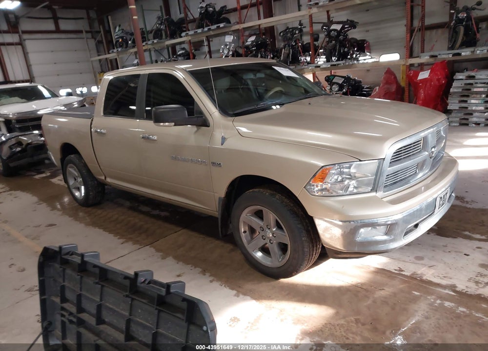 2011 RAM 1500 SLT VIN: 1D7RV1CT7BS613041