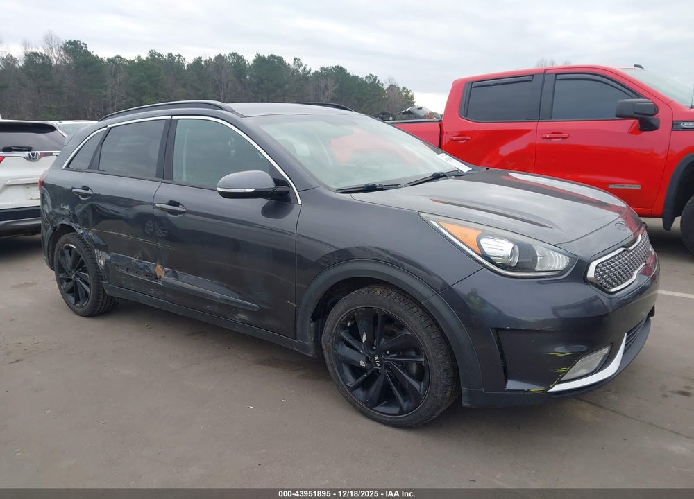 2018 KIA NIRO EX VIN: KNDCC3LC7J5134021
