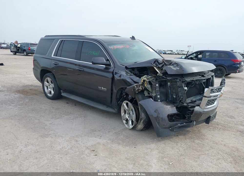 2015 CHEVROLET TAHOE LT VIN: 1GNSCBKC1FR586383