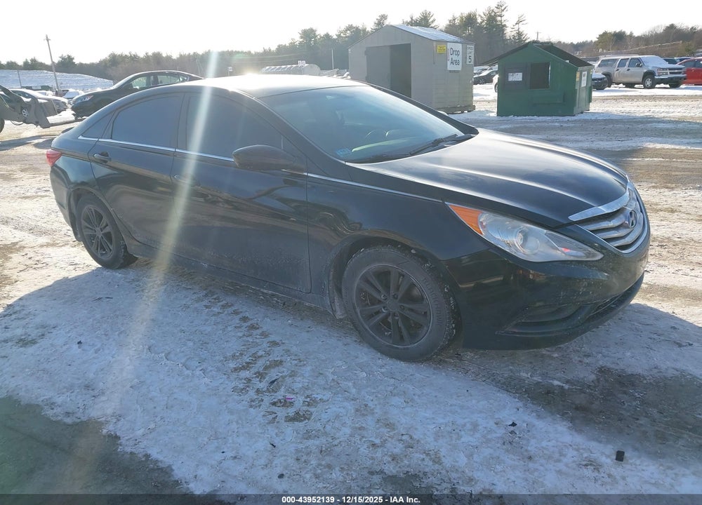 2013 HYUNDAI SONATA GLS VIN: 5NPEB4ACXDH649894