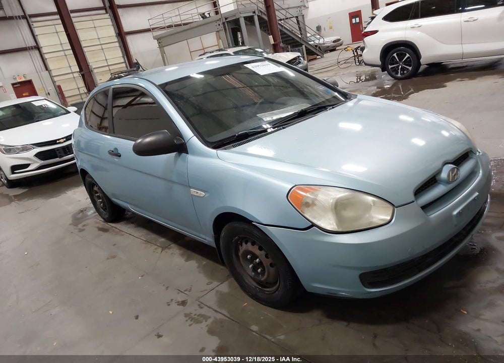 2008 HYUNDAI ACCENT GS VIN: KMHCM36C88U064372