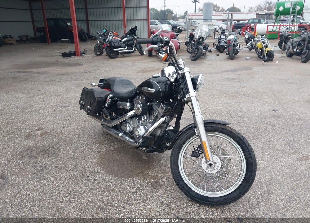 2009 HARLEY-DAVIDSON FXDC VIN: 1HD1GV4199K302063