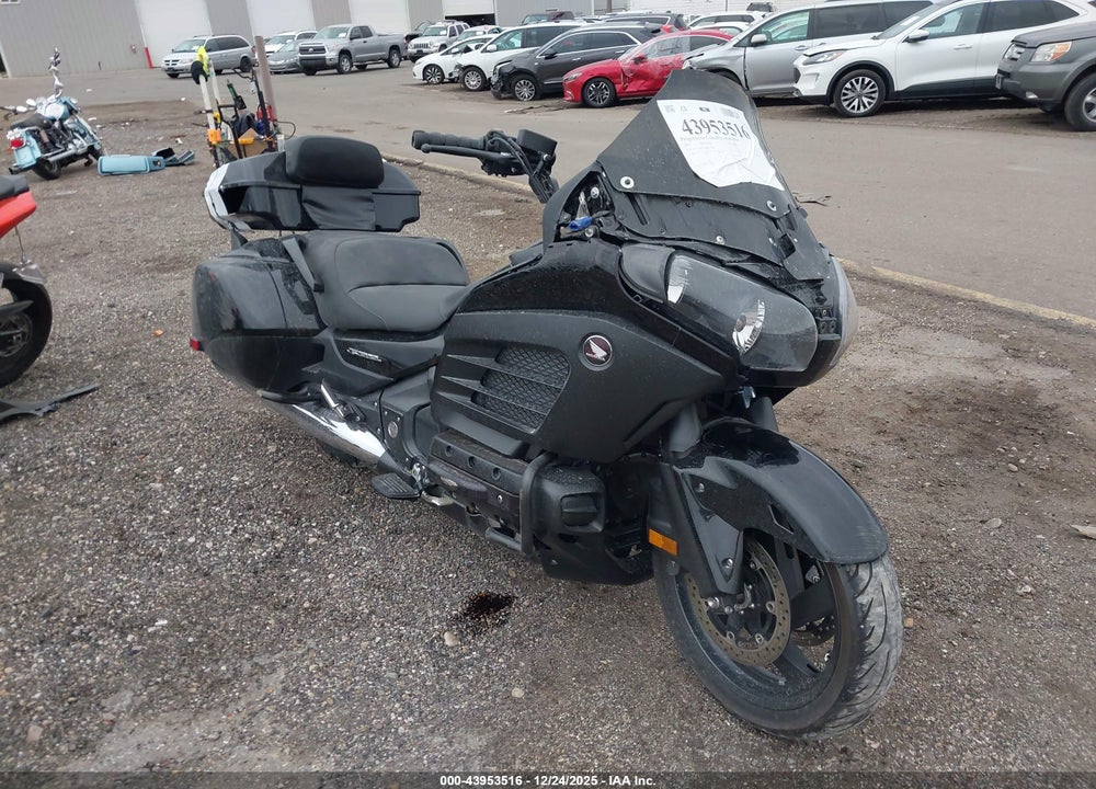 2013 HONDA GL1800 B VIN: JH2SC6811DK001790