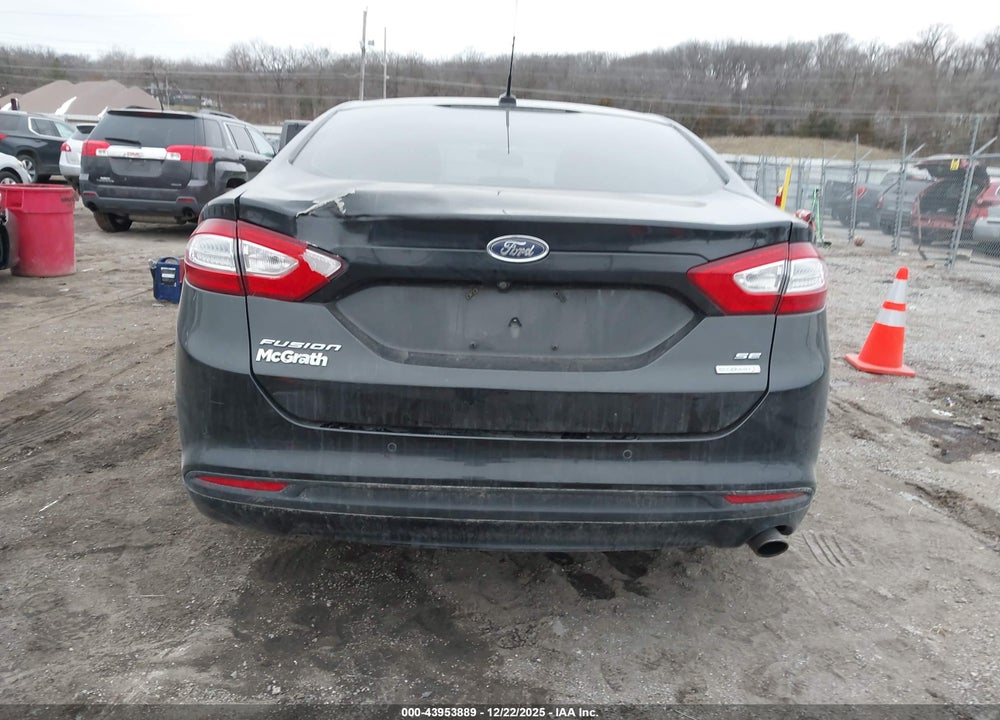 2015 FORD FUSION SE VIN: 3FA6P0HD2FR241263