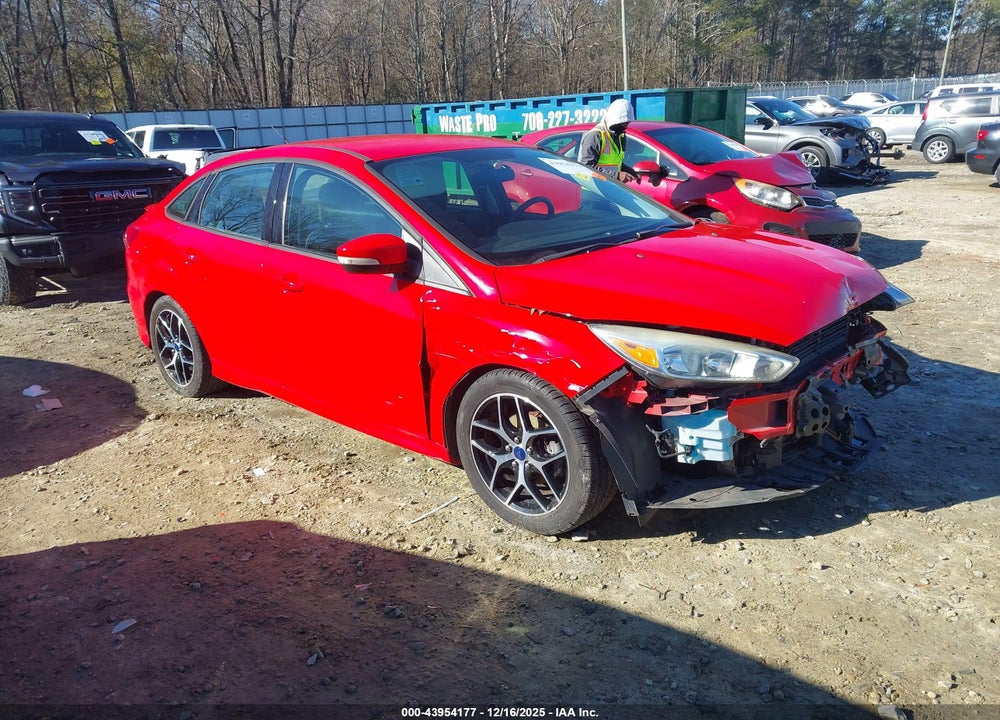 2016 FORD FOCUS SE VIN: 1FADP3F27GL240877