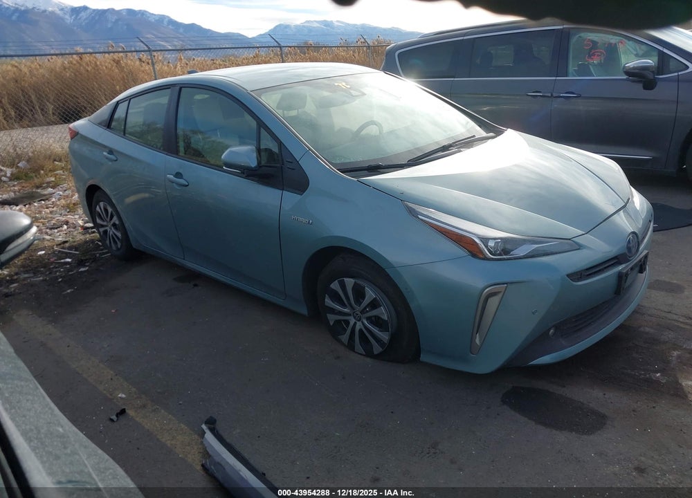 2022 TOYOTA PRIUS XLE AWD-E VIN: JTDL9MFU9N3039163