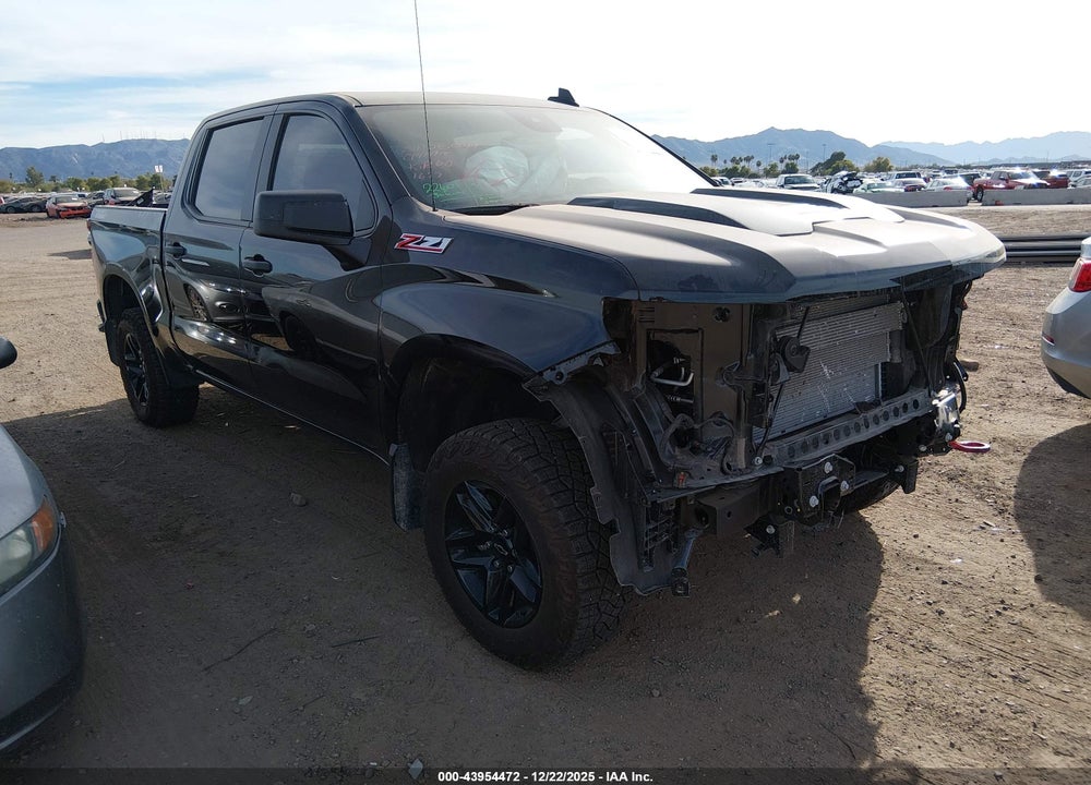 2025 CHEVROLET SILVERADO 1500 4WD  SHORT BED CUSTOM TRAIL BOSS VIN: 3GCUKCED4SG351677