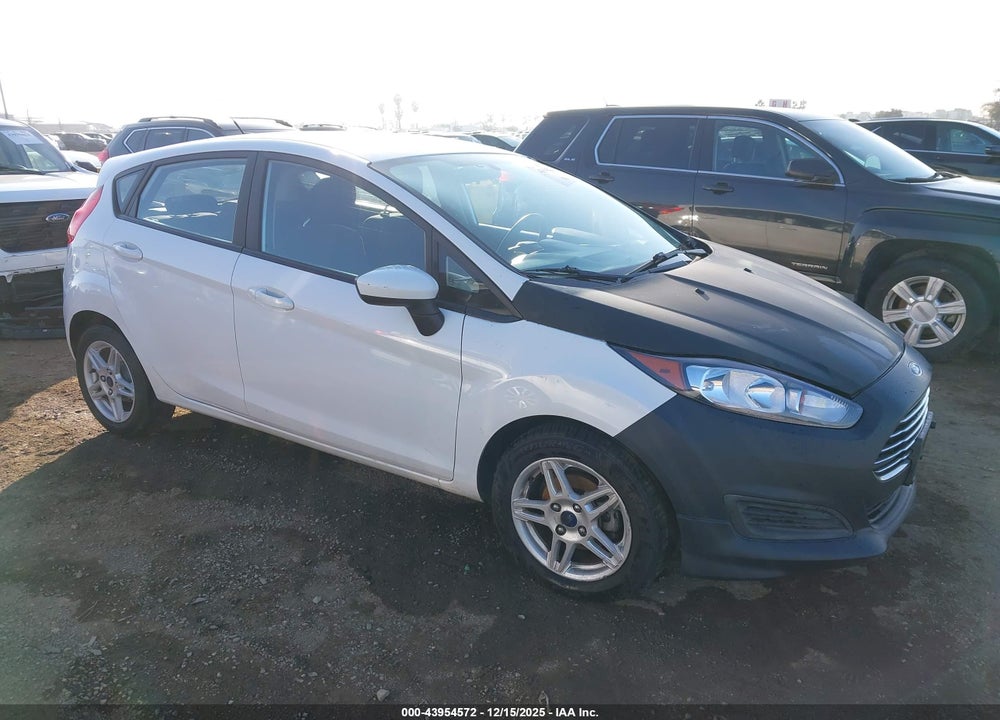 2018 FORD FIESTA SE VIN: 3FADP4EJXJM127624