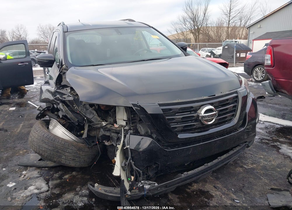2018 NISSAN PATHFINDER SL VIN: 5N1DR2MM1JC644750