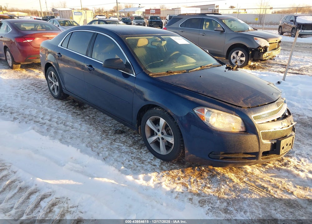 2011 CHEVROLET MALIBU LS VIN: 1G1ZB5E18BF173130