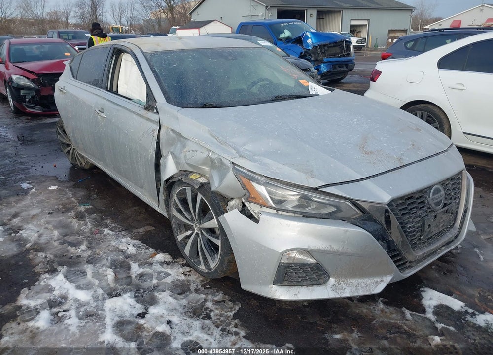 2021 NISSAN ALTIMA SR FWD VIN: 1N4BL4CV5MN312411