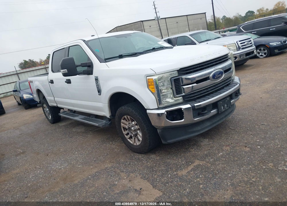 2017 FORD F-250 XLT VIN: 1FT7W2B65HEC45918