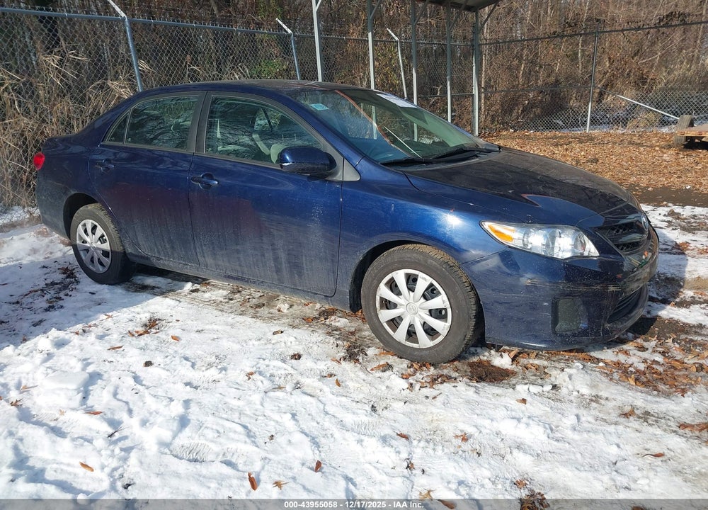 2011 TOYOTA COROLLA LE VIN: 2T1BU4EE0BC701476