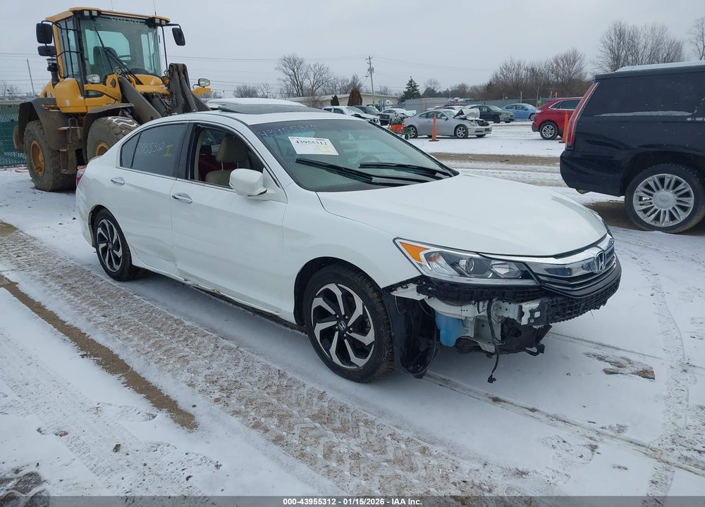 2017 HONDA ACCORD EX-L VIN: 1HGCR2F84HA127384