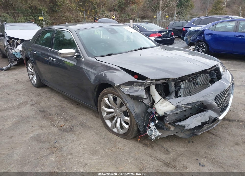 2017 CHRYSLER 300C VIN: 2C3CCAEG7HH586675