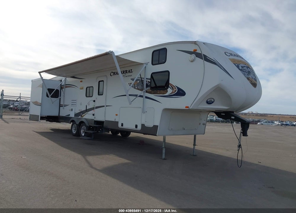 2013 FOREST RIVER CHAPARRAL 330 VIN: 5ZT3CHYB1DA306907