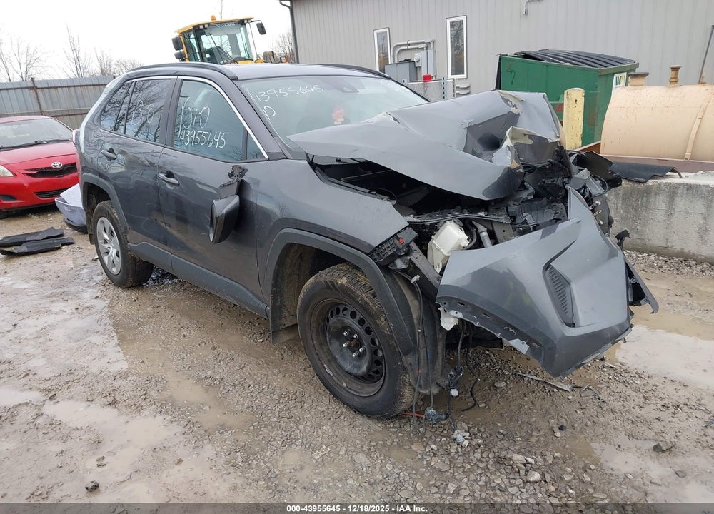 2019 TOYOTA RAV4 LE VIN: 2T3K1RFV6KW026050