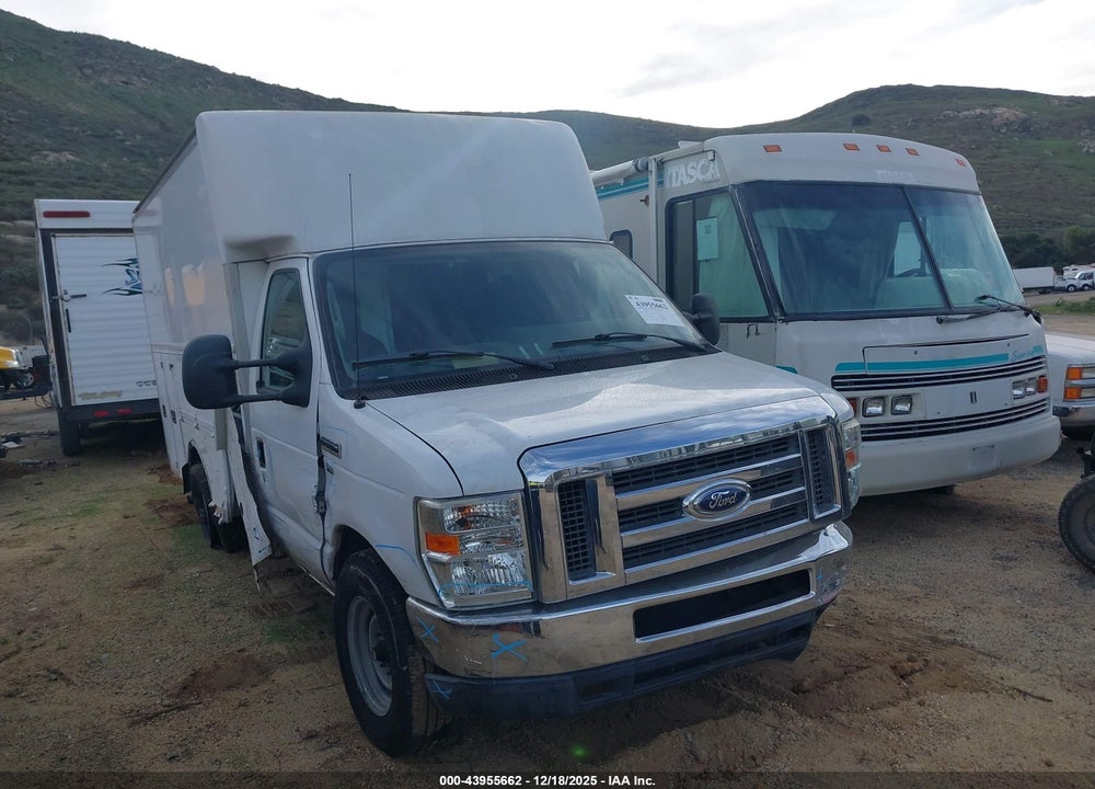 2012 FORD E-350 CUTAWAY VIN: 1FDSE3FL4CDA13176