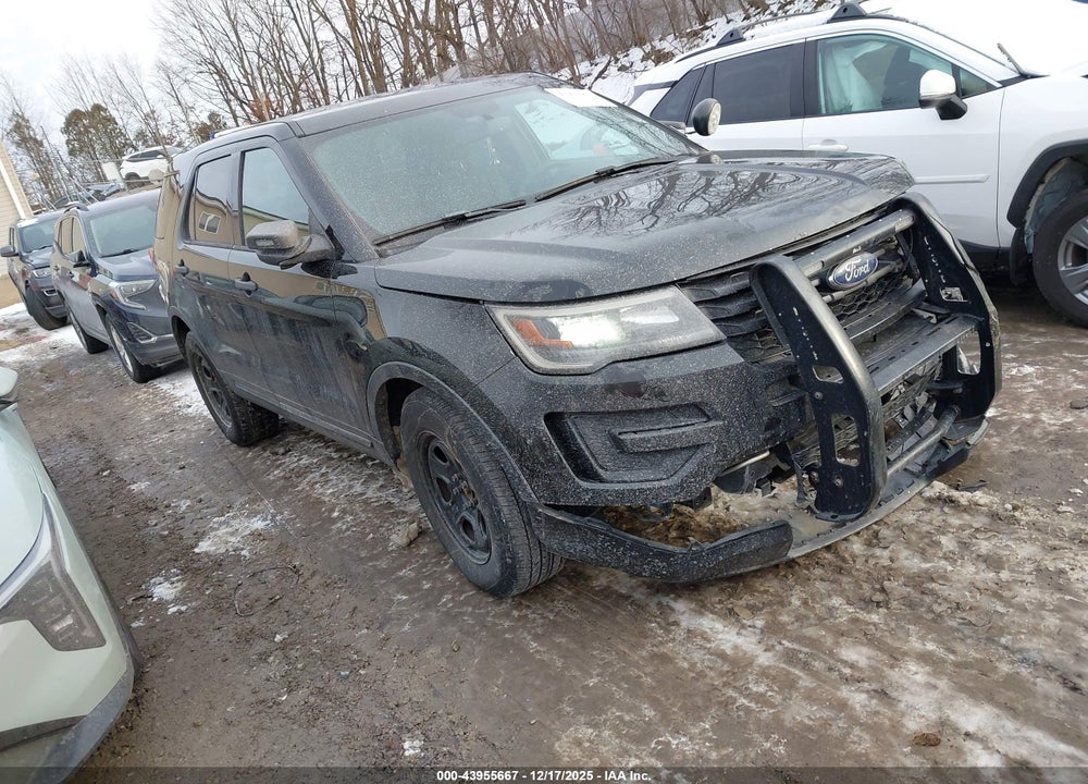 2018 FORD POLICE INTERCEPTOR UTILITY VIN: 1FM5K8ARXJGC42889
