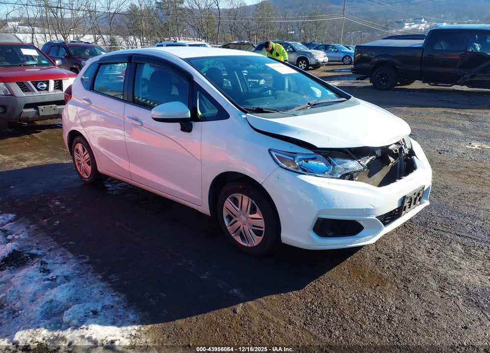 2018 HONDA FIT LX VIN: 3HGGK5H43JM735911